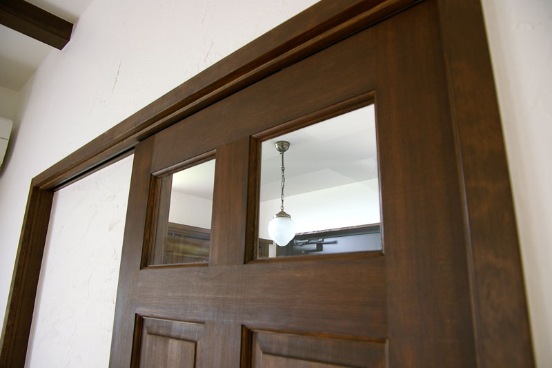 DIYで漆喰を塗った家