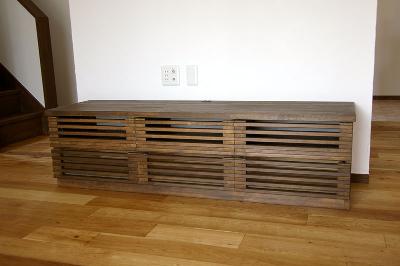 DIYで漆喰を塗った家