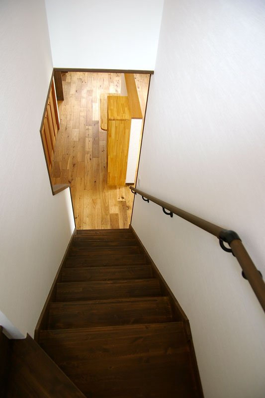 DIYで漆喰を塗った家