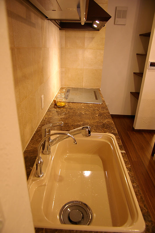 鉄骨3階建てのリノベーション