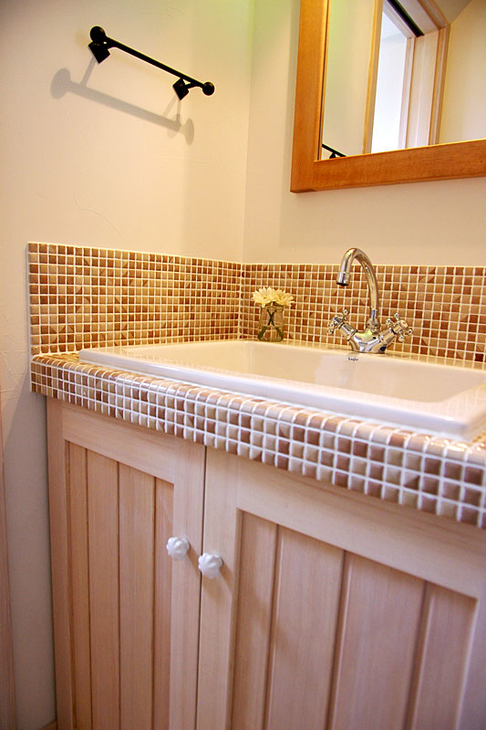 ロフト収納のあるコンパクトハウス