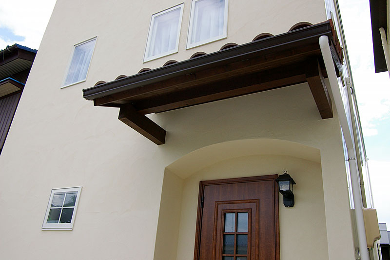 ロフト収納のあるコンパクトハウス