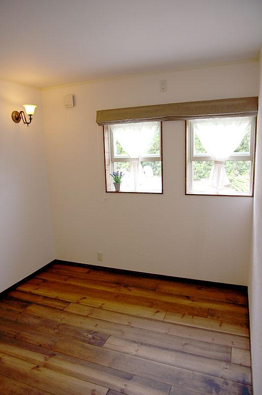 平屋はなれをかわいくリノベーション