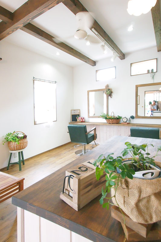 隠れ家的おしゃれサロン