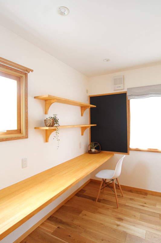 2階LDKの住み心地の良い家