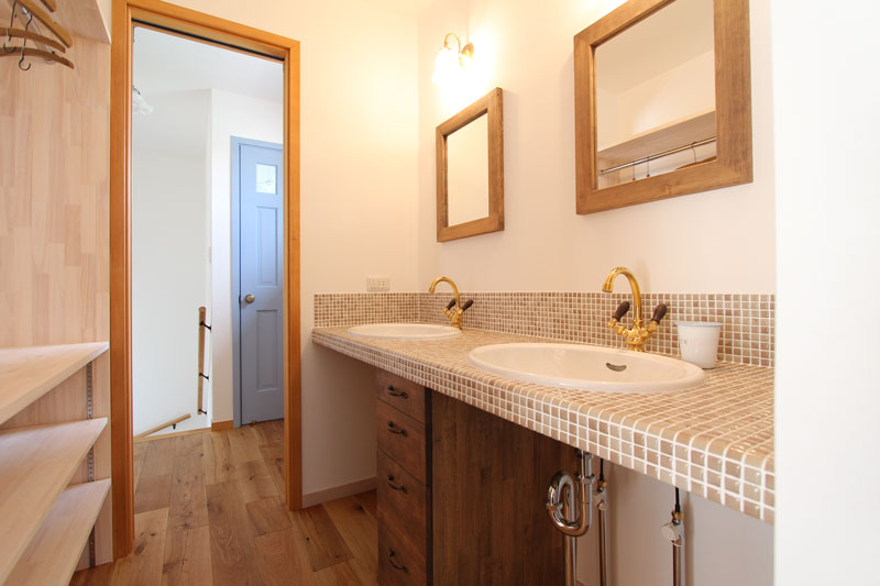 2階LDKの住み心地の良い家