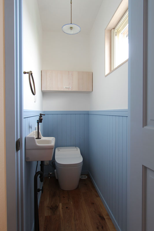 2階LDKの住み心地の良い家