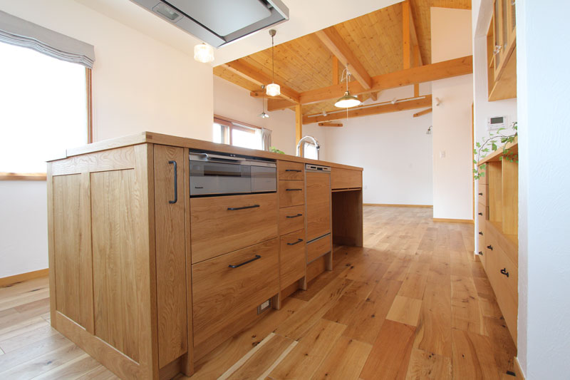 2階LDKの住み心地の良い家