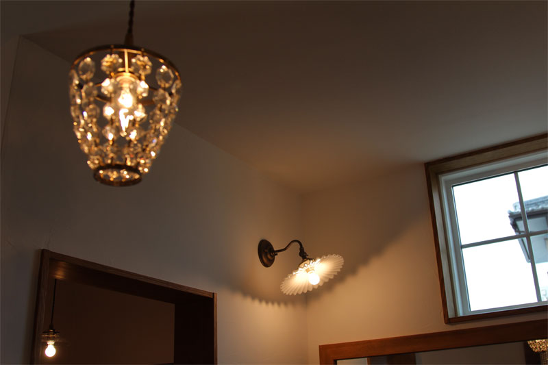 料理を楽しむ！木製キッチンのある家