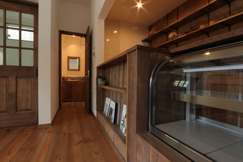 カフェを営みながら緩やかに暮らす家