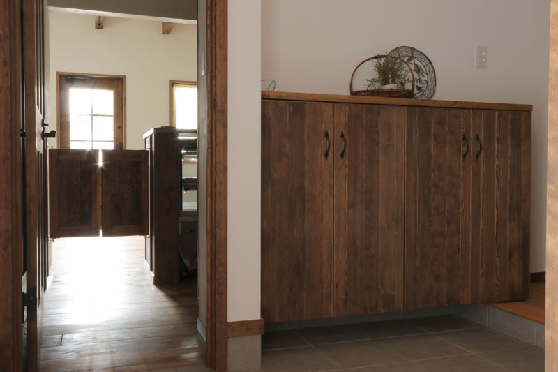 カフェを営みながら緩やかに暮らす家