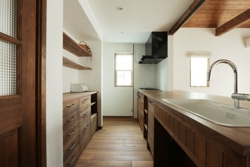 カフェを営みながら緩やかに暮らす家