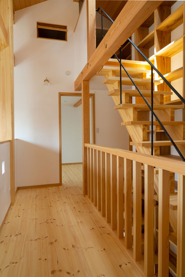 憧れの本棚のある家