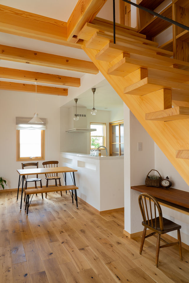 憧れの本棚のある家