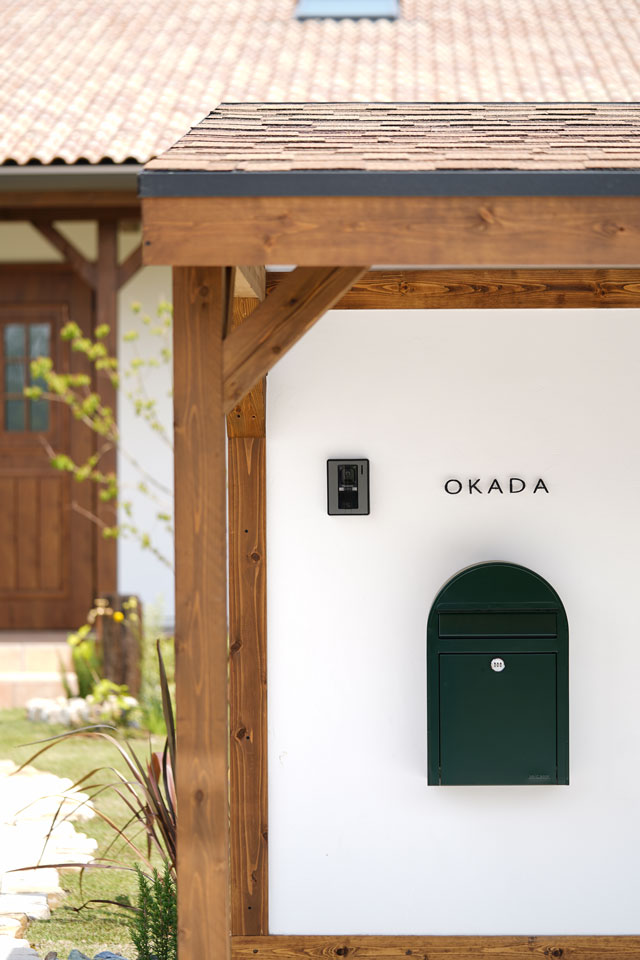 すべり台のある家