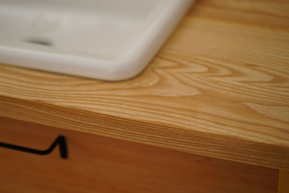 勾配天井の大空間LDKの家