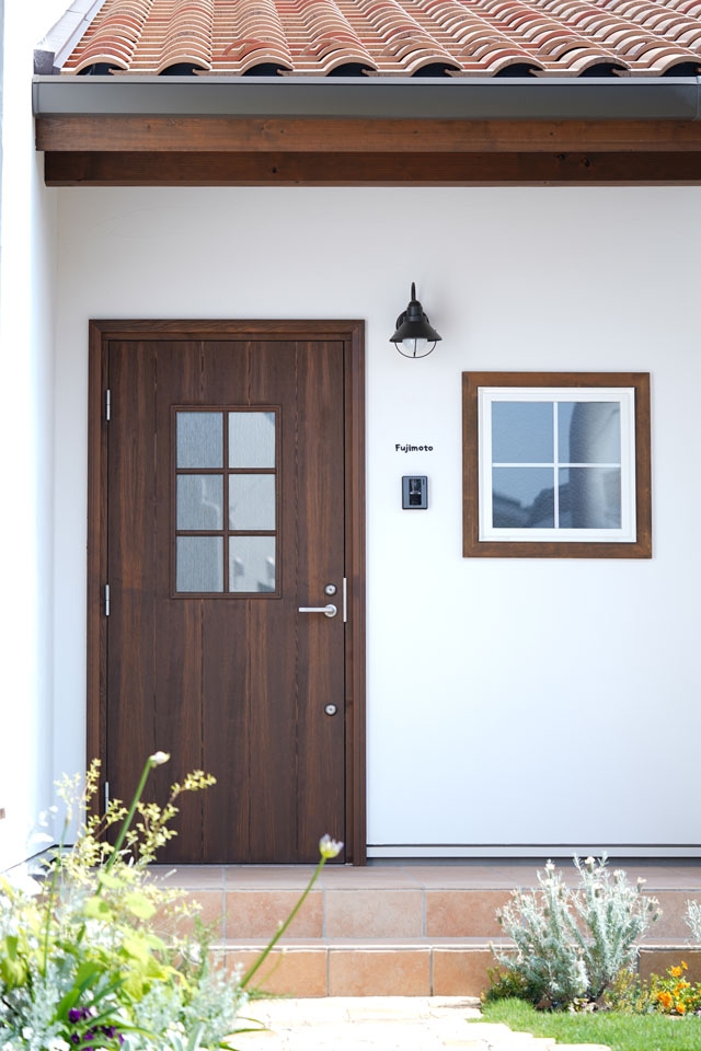 勾配天井の大空間LDKの家