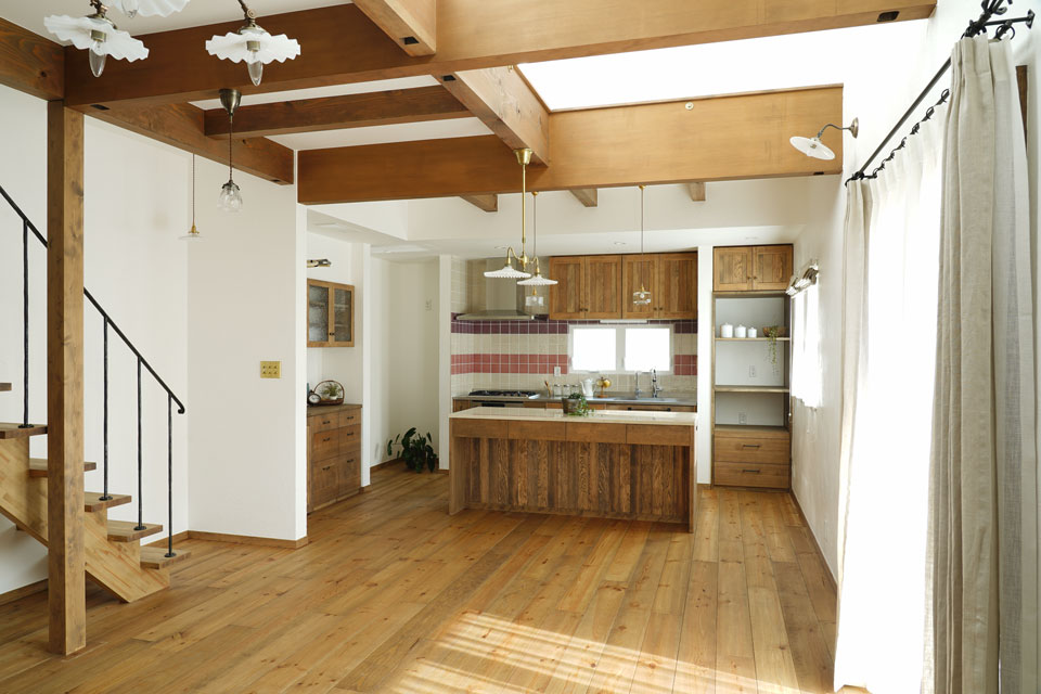 趣味を愉しむ、南欧スタイルの家