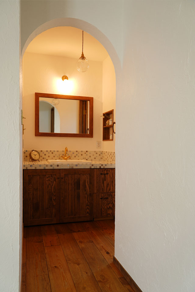 趣味を愉しむ、南欧スタイルの家