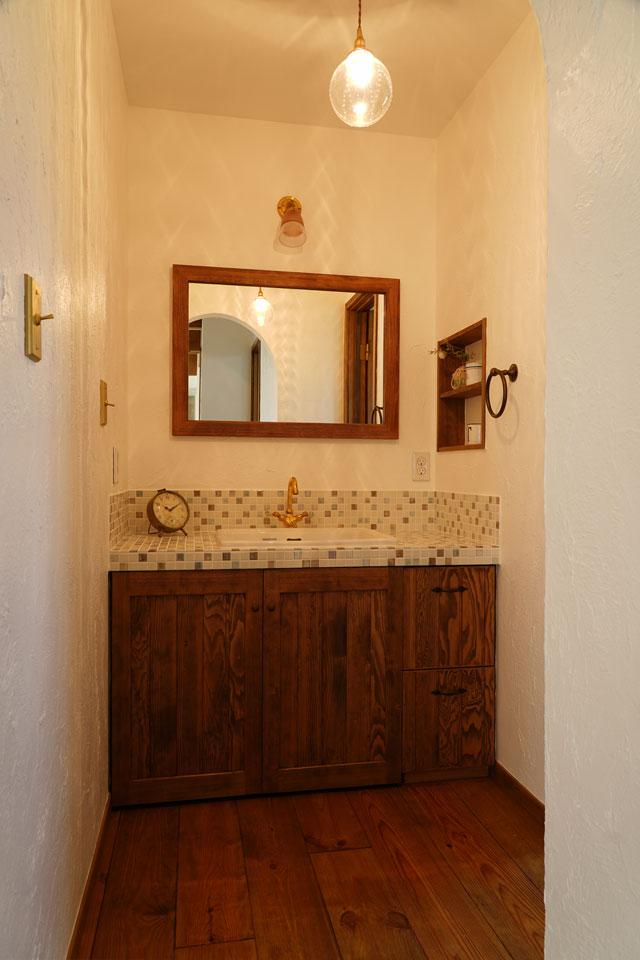 趣味を愉しむ、南欧スタイルの家