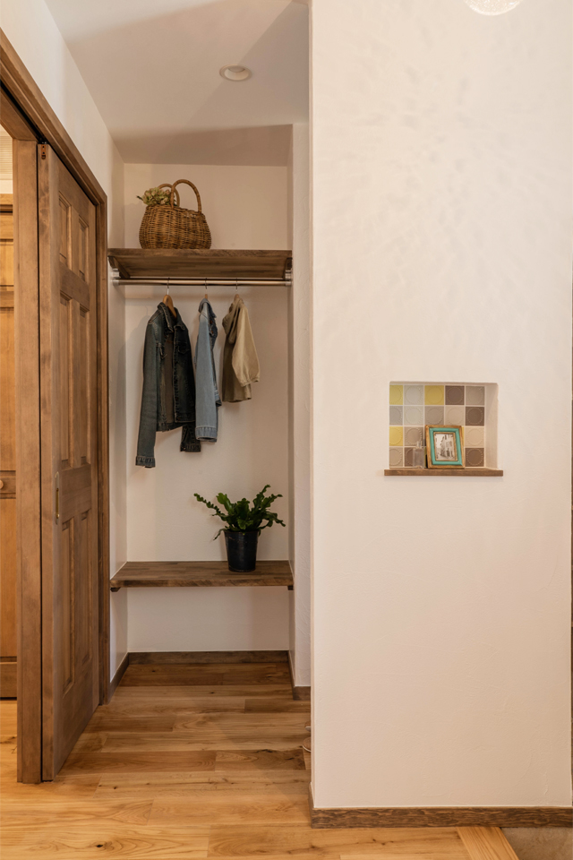 2つの吹抜けのある家