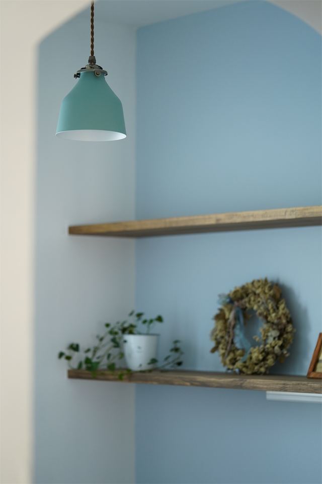 2つの吹抜けのある家