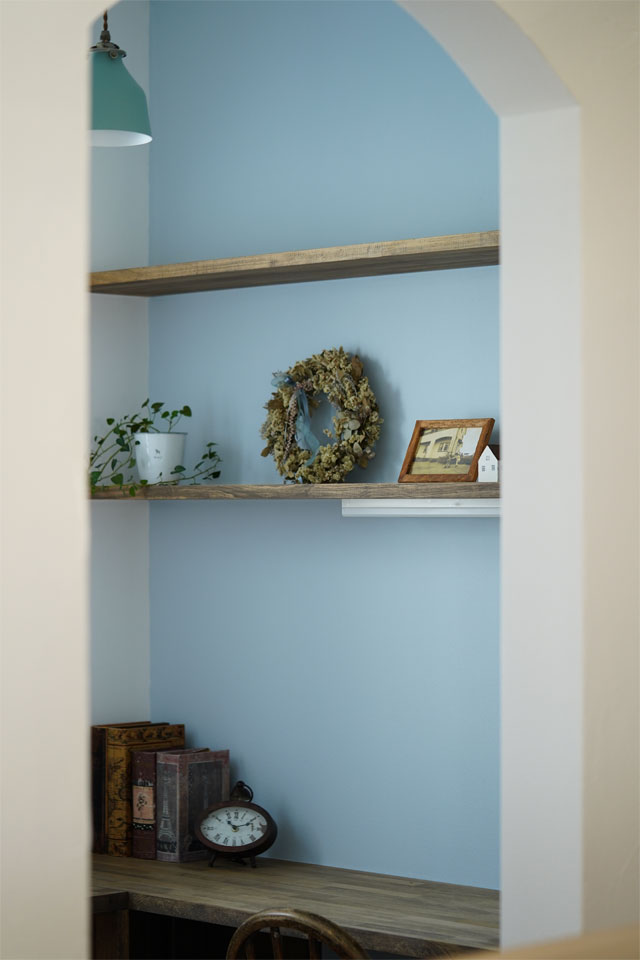 2つの吹抜けのある家