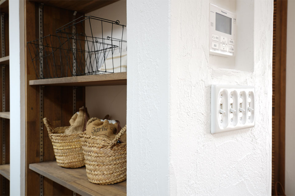 サロンルームのある家