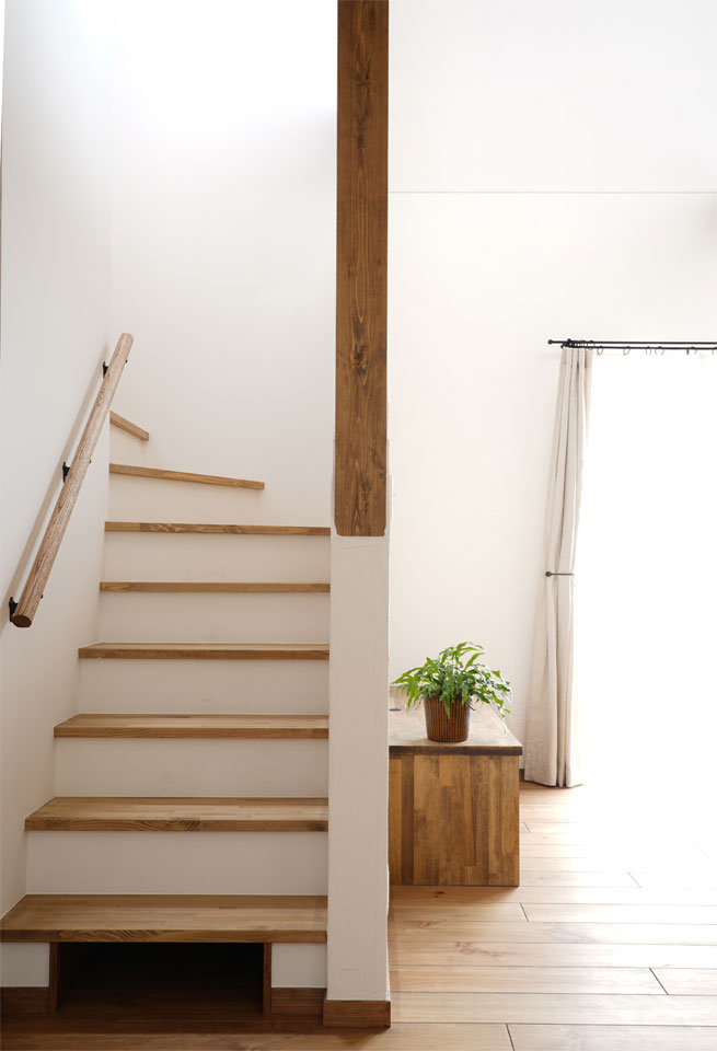 サロンルームのある家