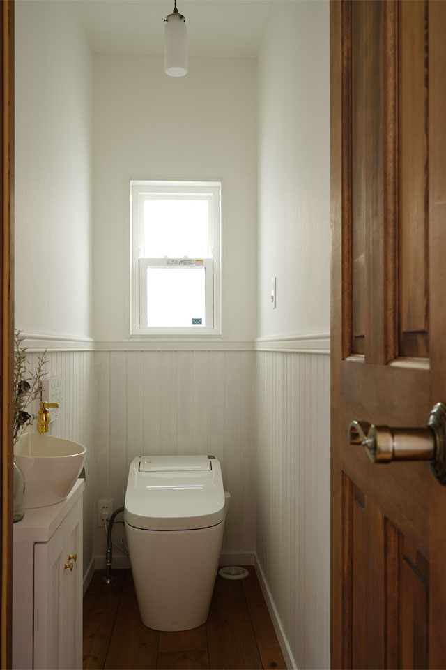 サロンルームのある家