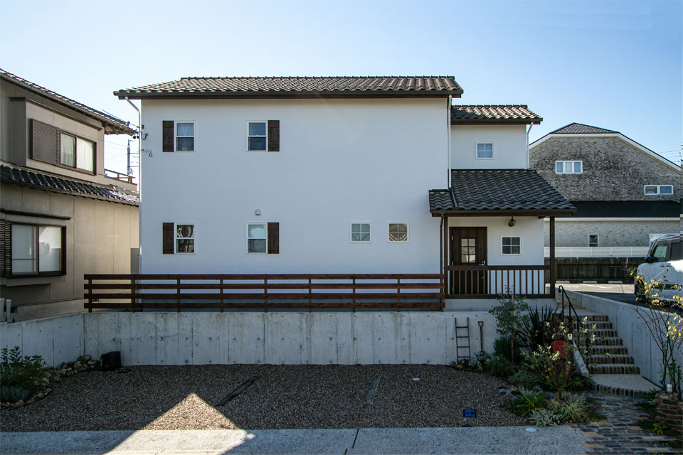 家族の笑顔が溢れるナチュラルハウス