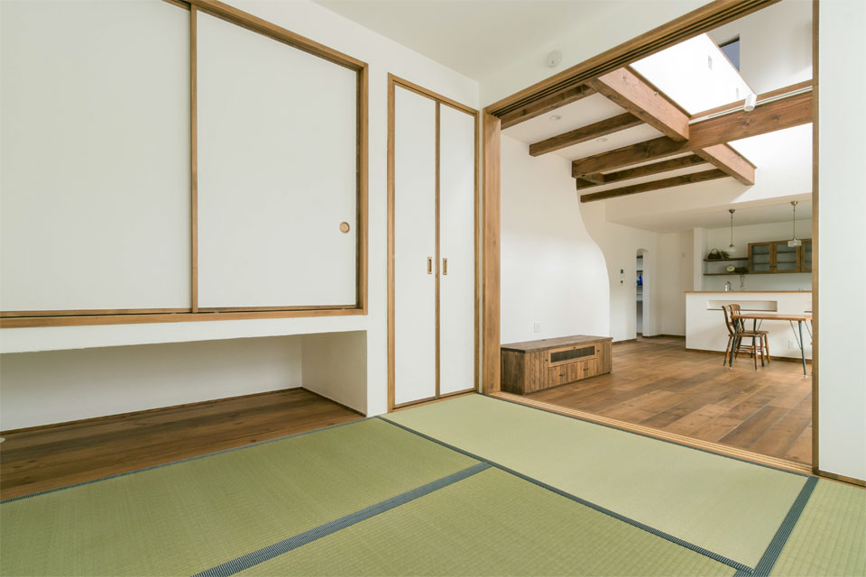 家族の笑顔が溢れるナチュラルハウス