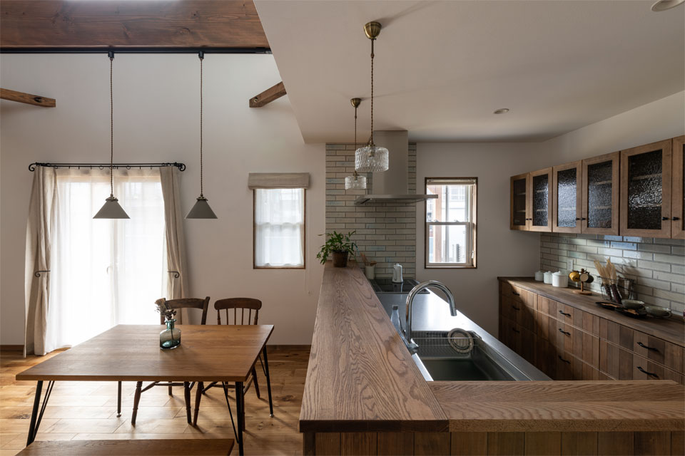 ナチュラルシックな家