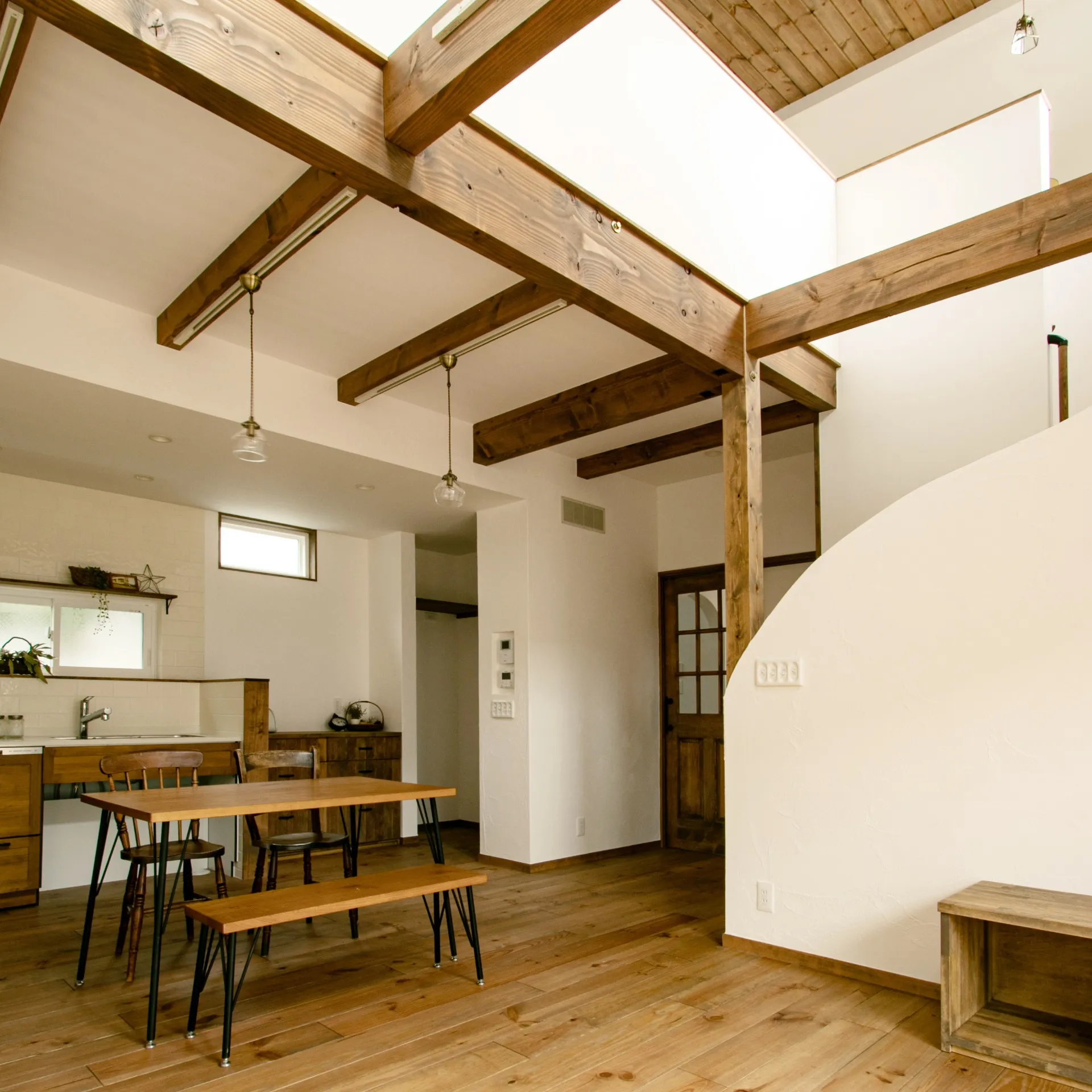 サロンルームのある家