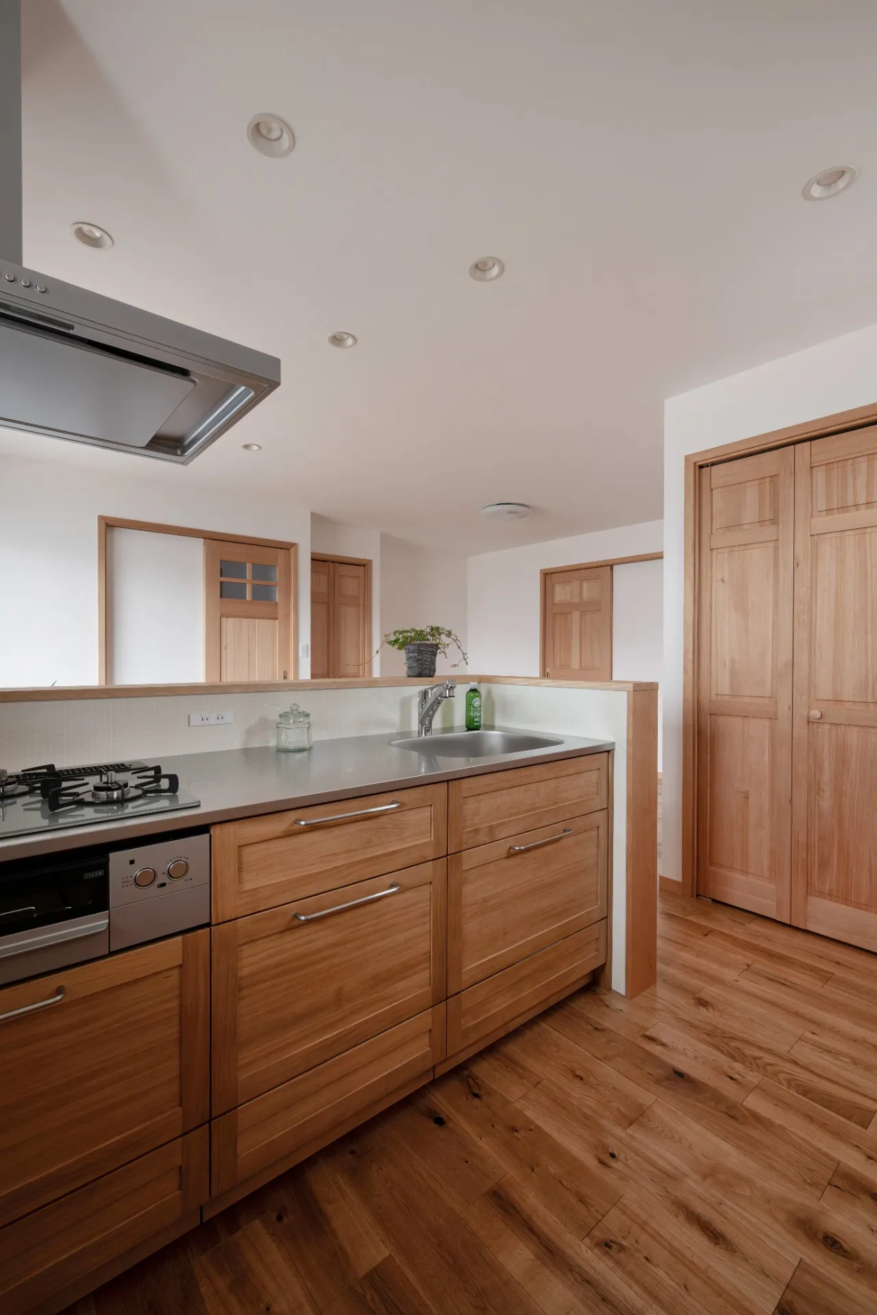 二世帯で暮らす平屋